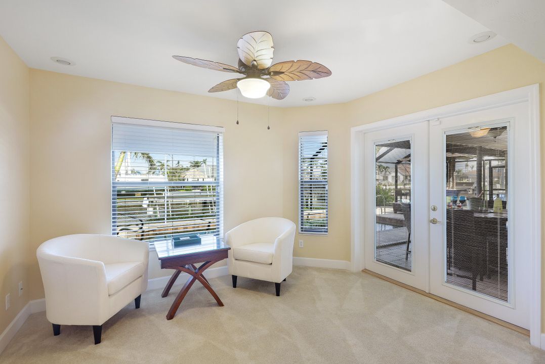 1427 SW 53rd Ln, Cape Coral, FL 33914