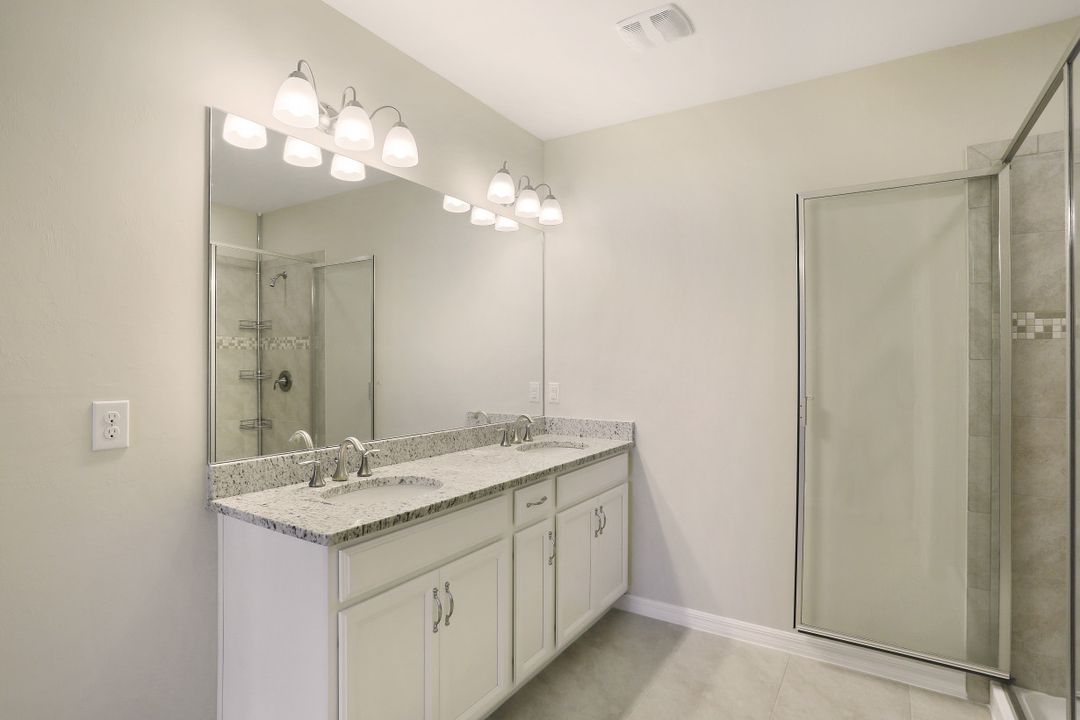 3146 Birchin Ln, Fort Myers, FL 33916