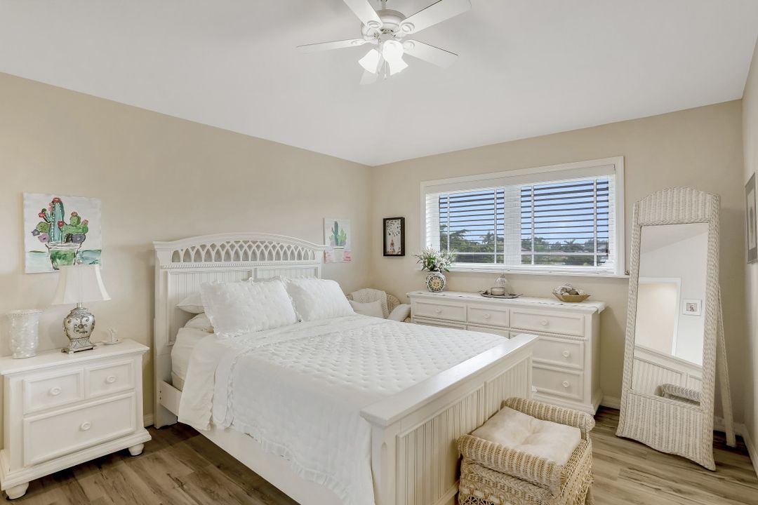 2718 NW 42nd Pl, Cape Coral, FL 33993