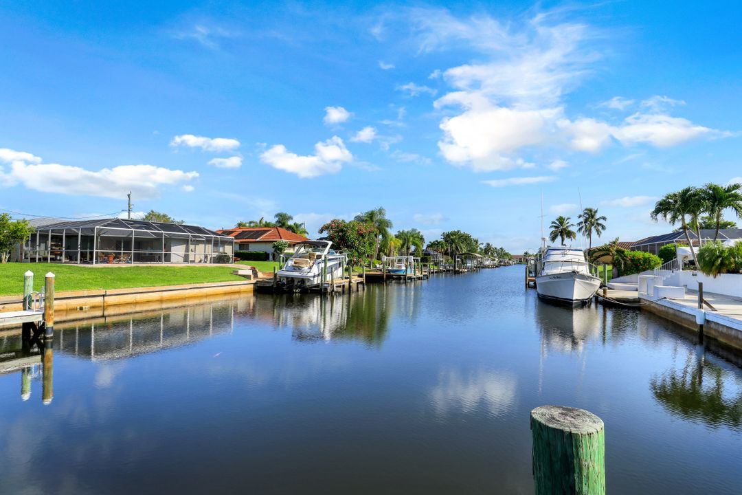 1101 SW 51st Terrace, Cape Coral, FL 33914