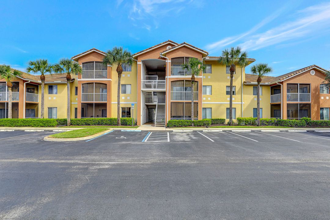 6360 Aragon Way #104, Fort Myers, FL 33966