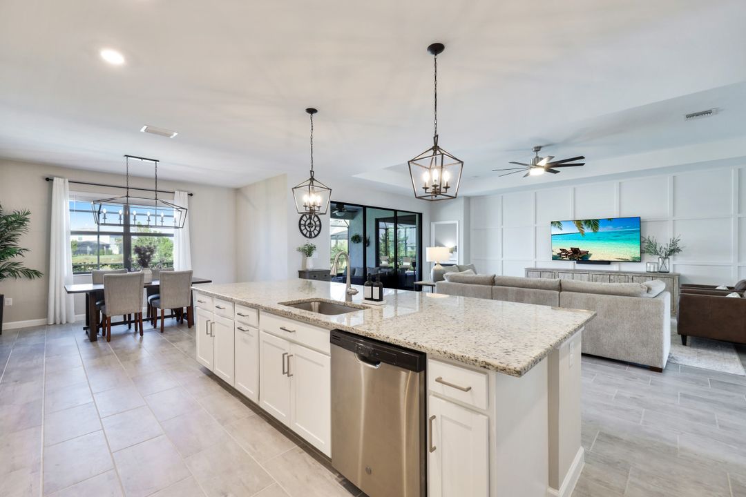 11591 Canopy Loop, Fort Myers, FL 33913