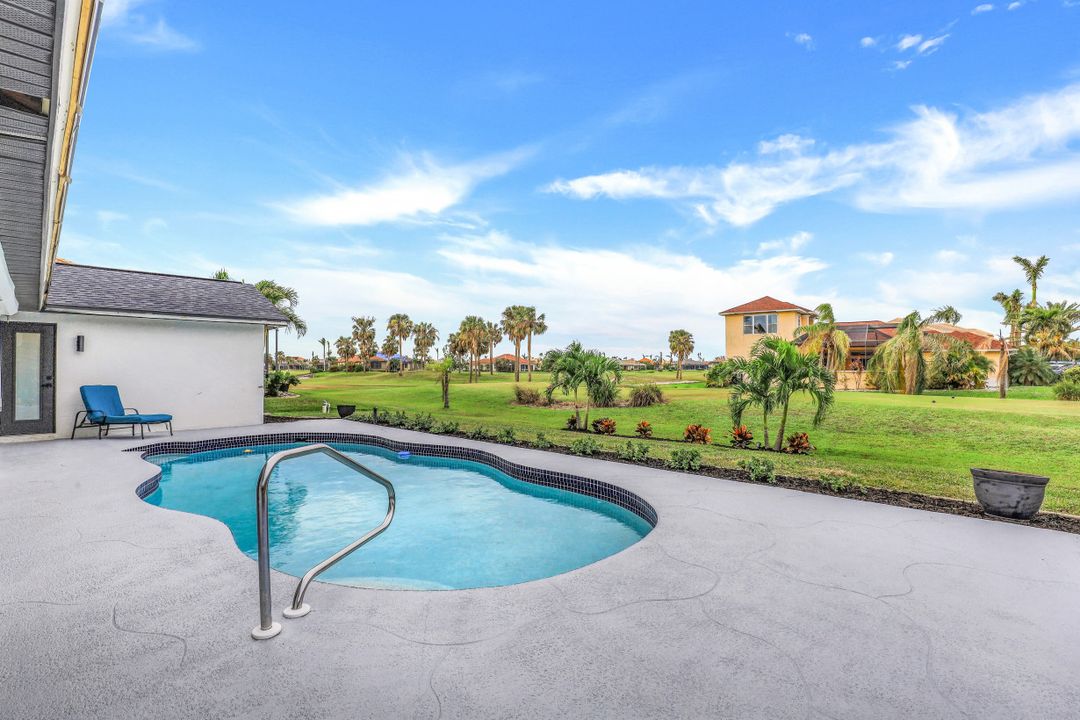 11602 Royal Tee Cir, Cape Coral, FL 33991