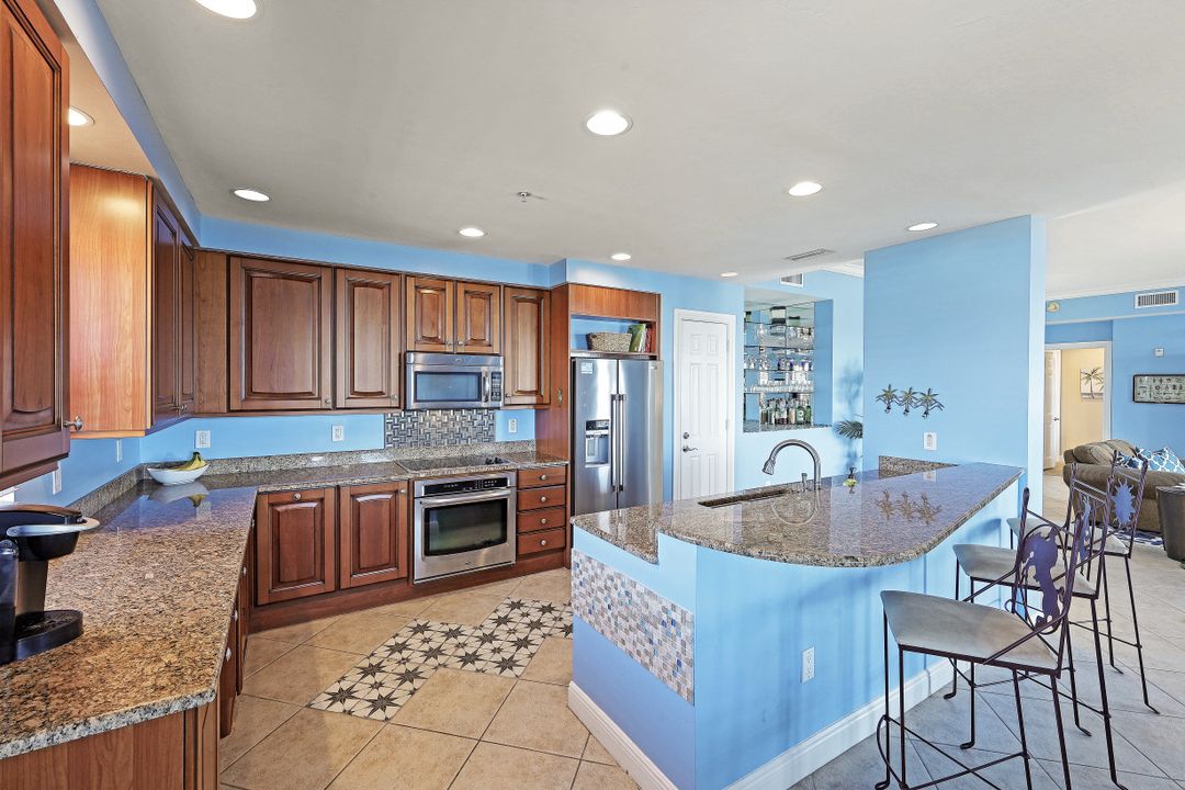 760 N Collier Blvd, Marco Island, FL 34145