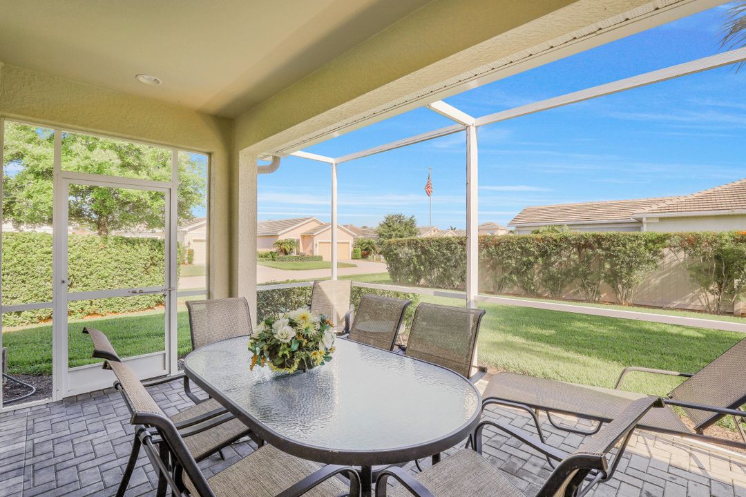 2657 Anguilla Dr, Cape Coral, FL 33991