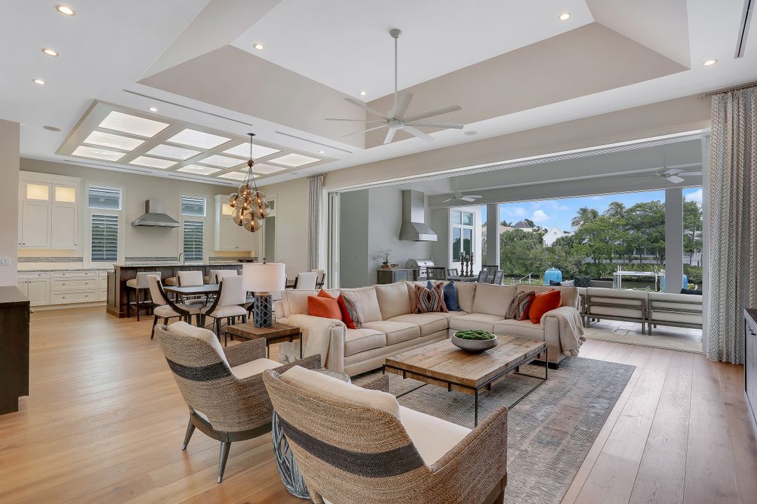 4268 Tarpon Ave, Bonita Springs, FL 34134