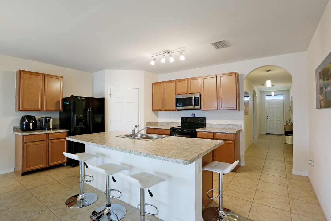 618 SW 18th St #PH , Cape Coral, FL 33991