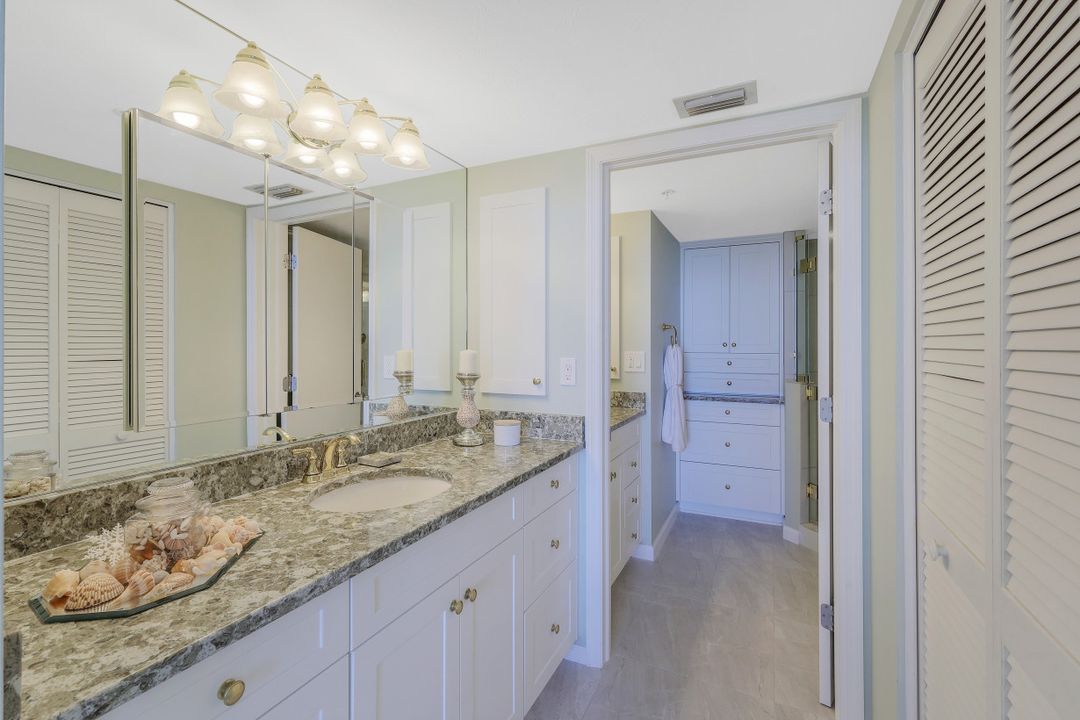 990 Cape Marco Dr #405, Marco Island, FL 34145