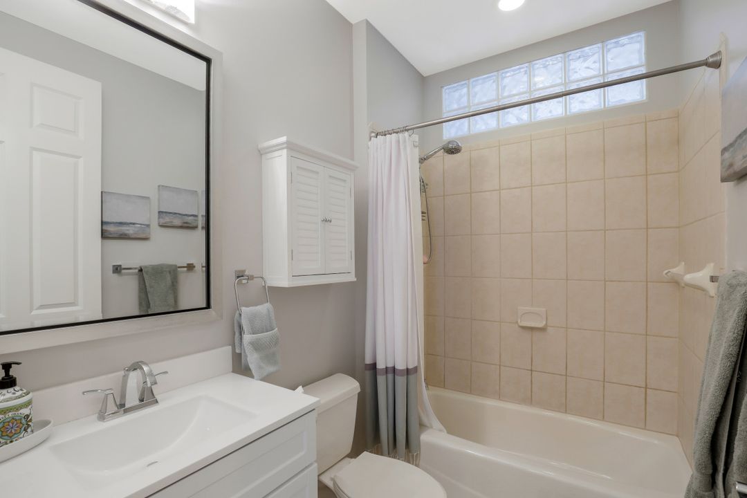 20441 Rookery Dr, Estero, FL 33928