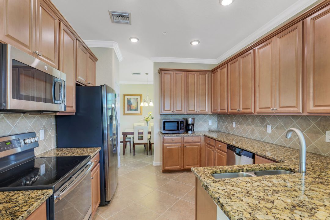 28081 Cookstown Ct #4202, Bonita Springs, FL 34135