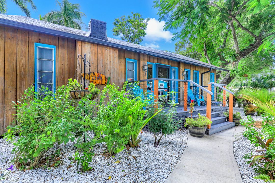 2204 Brevard Ave, Fort Myers, FL 33901