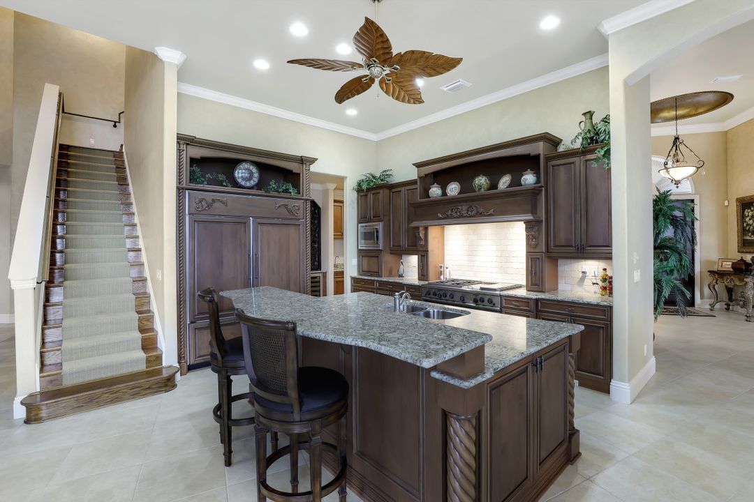 1404 Butterfield Ct, Marco Island, FL 34145