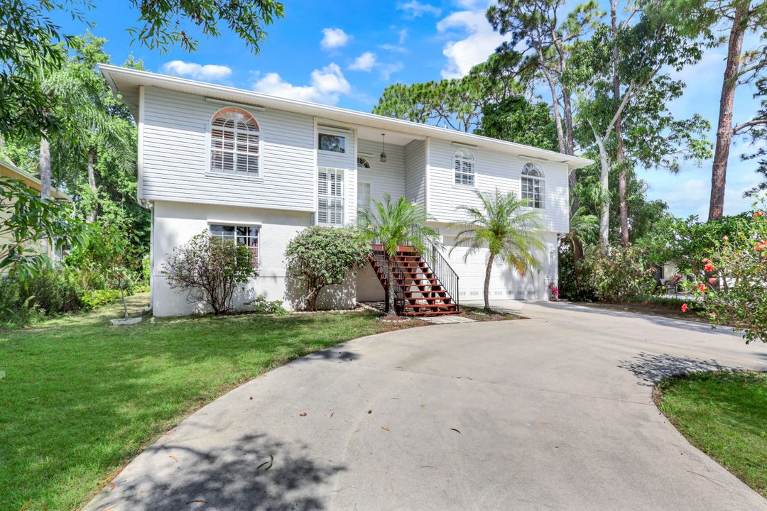 3610 Riviera Cir, Bonita Springs, FL 34134