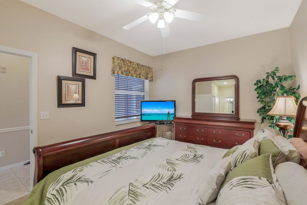 8680 Cedar Hammock Cir #1402, Naples, FL 34112