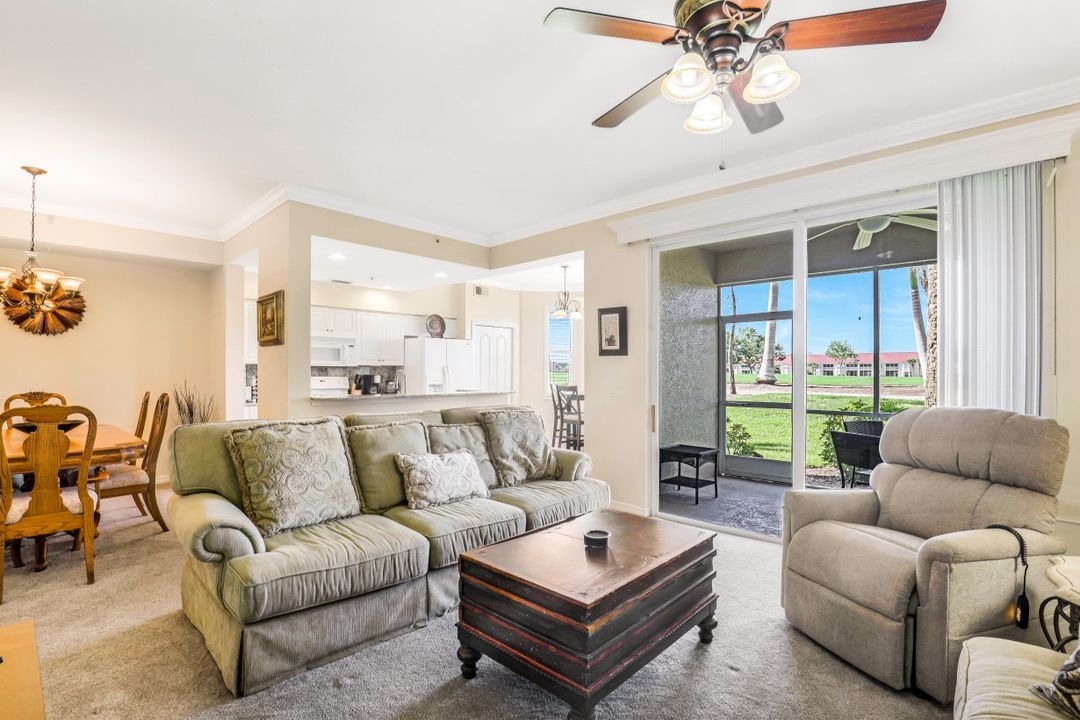 2710 Cypress Trace Cir #3011, Naples, FL 34119