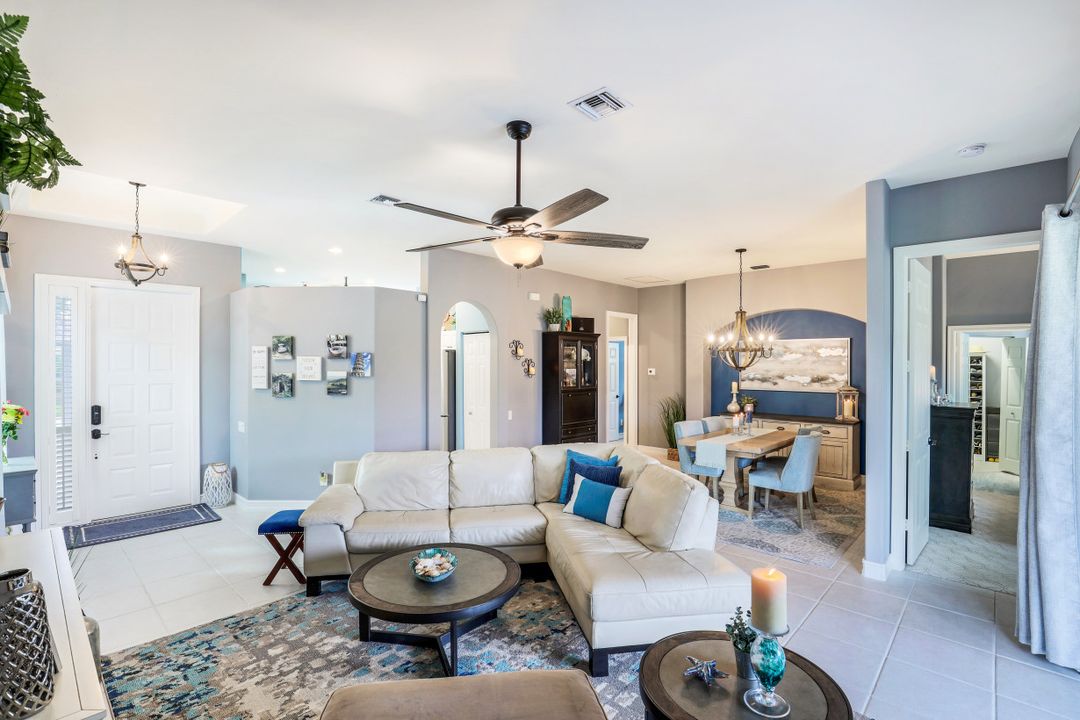 10967 Callaway Greens Ct, Fort Myers, FL 33913