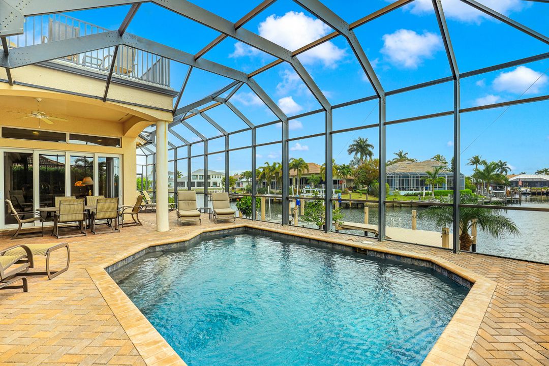 99 Gulfport Ct, Marco Island, FL 34145