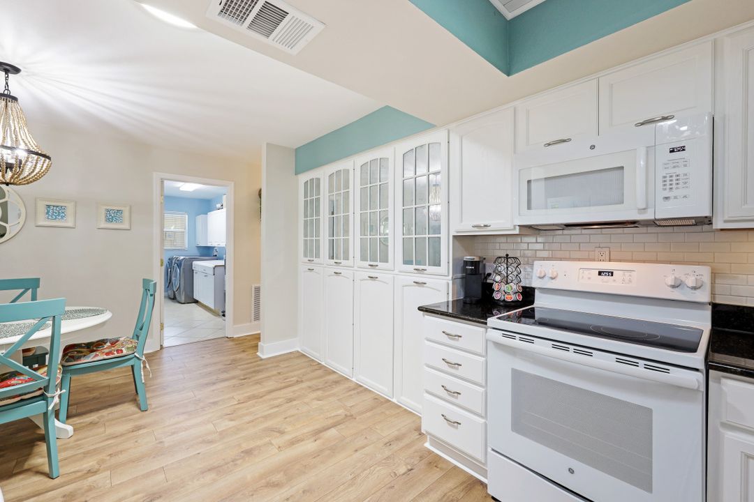 27732 East Dr, Bonita Springs, FL 34135