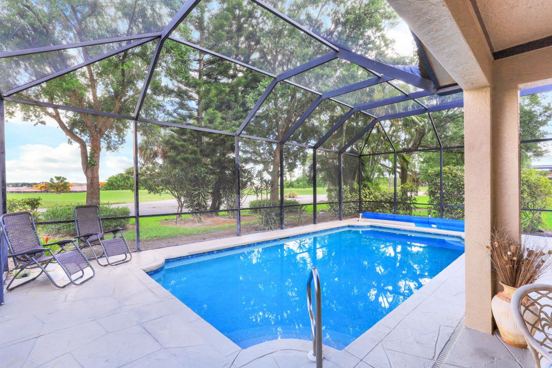 2108 Par Dr, Naples, FL 34120