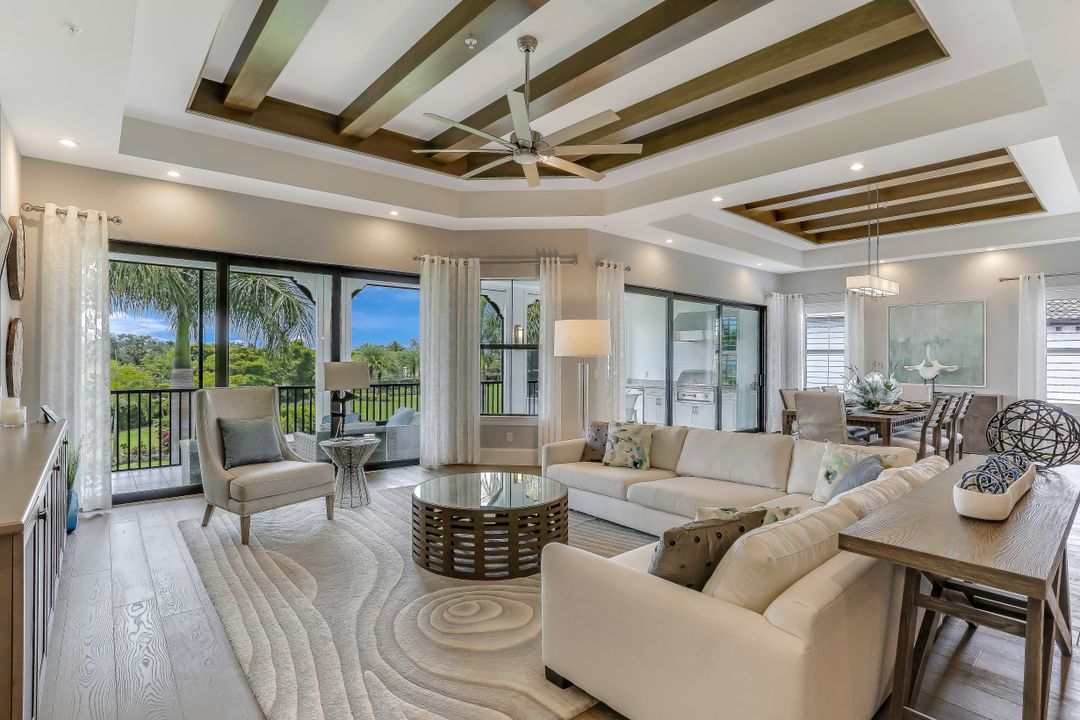 16394 Corsica Way #1-202, Naples, FL 34110