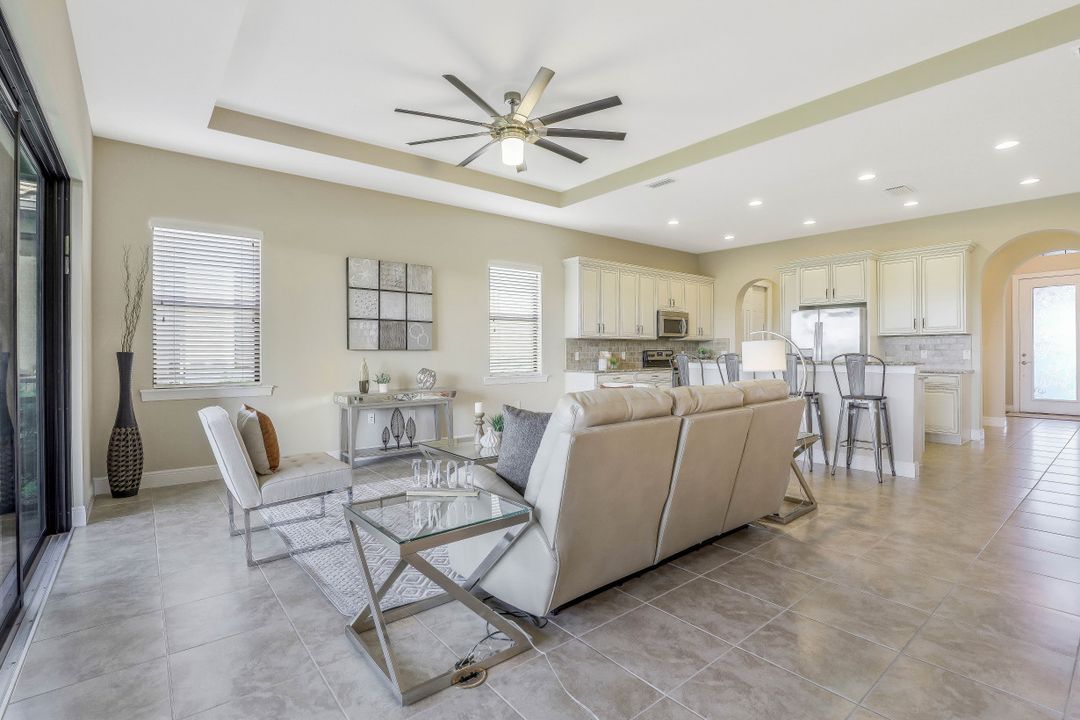 12471 Kentwood Ave, Fort Myers, FL 33913