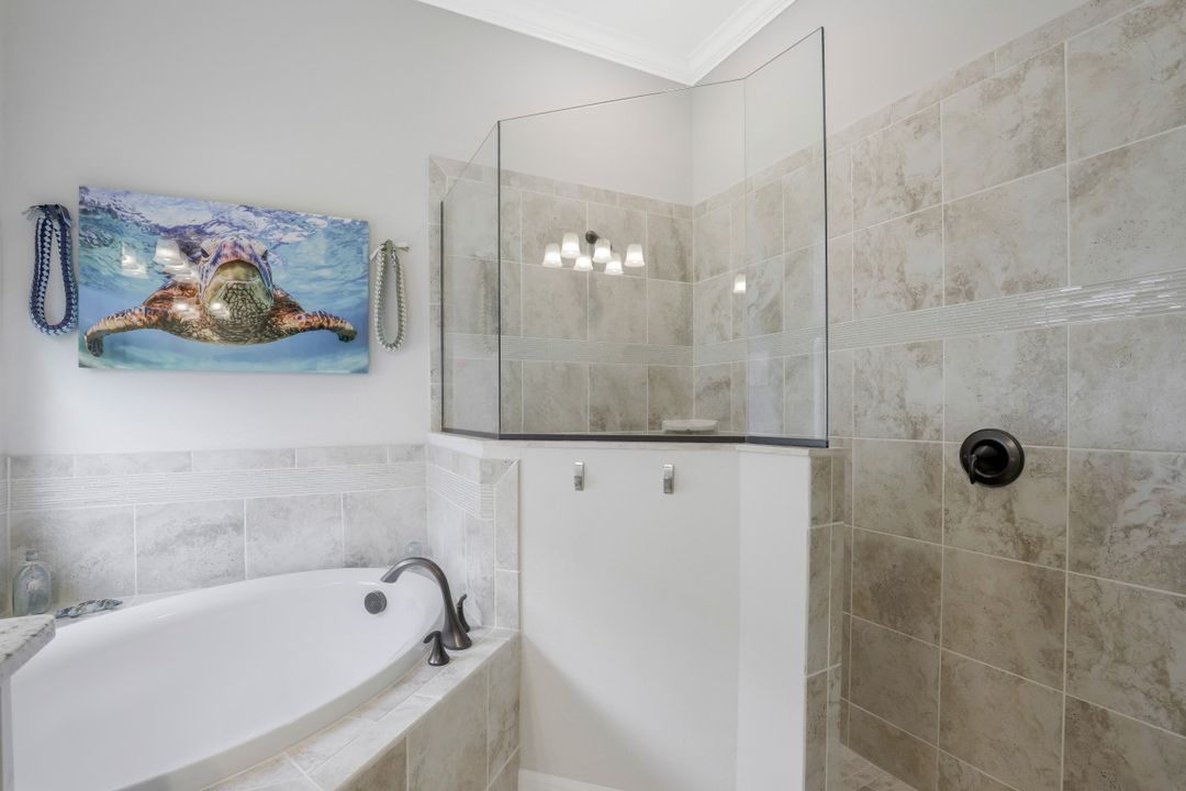 17240 Galway Run CT, Bonita Springs, FL 34135