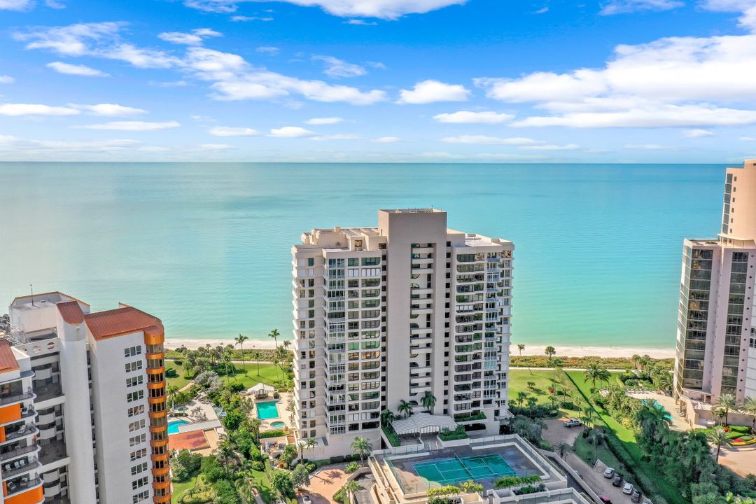 4301 Gulf Shore Blvd N #203, Naples, FL 34103