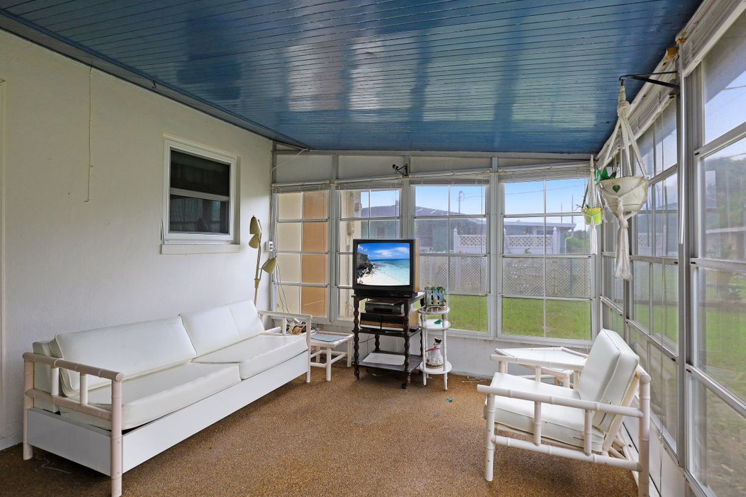 6665 E Tropicana Dr, Fort Myers, FL 33919