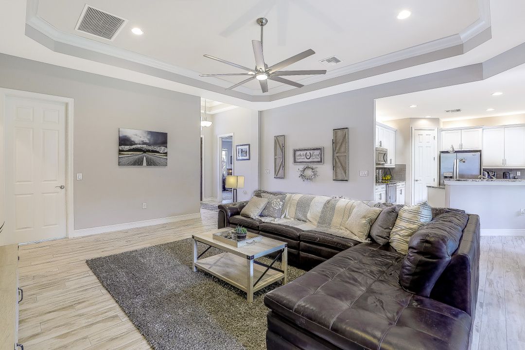 25180 Divot Dr, Bonita Springs, FL 34135