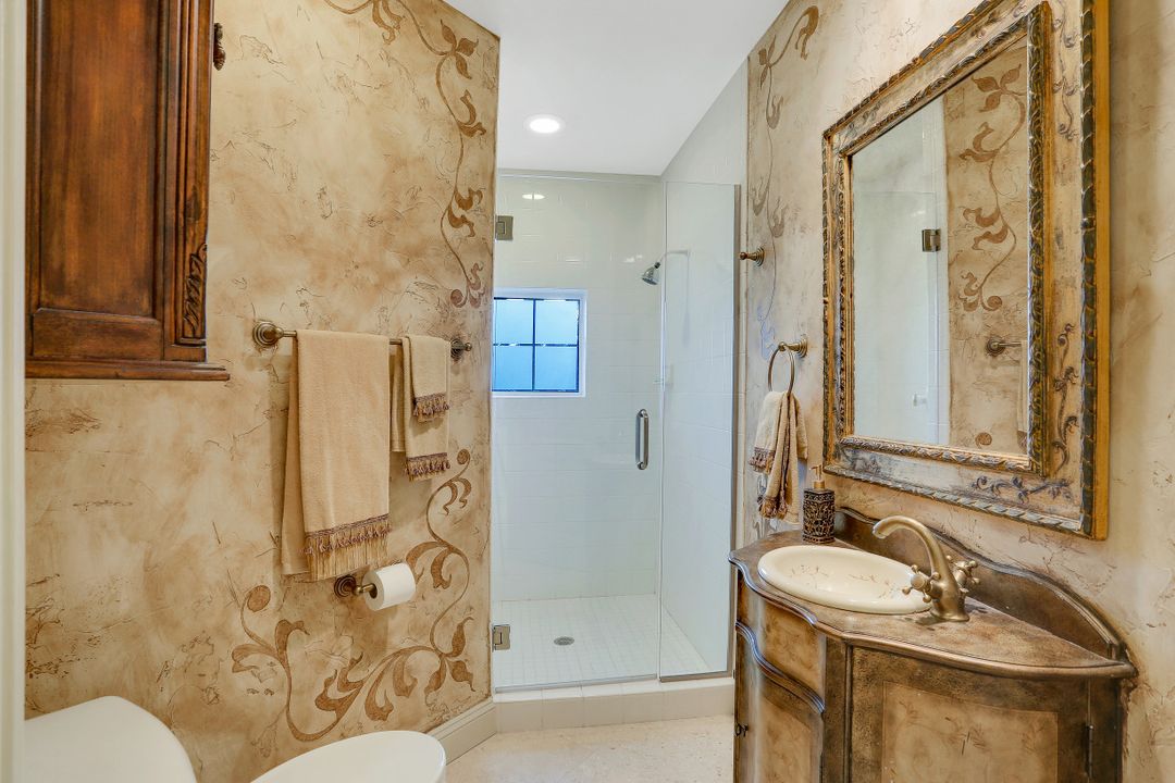 4751 Bonita Bay Blvd #201, Bonita Springs, FL 34134