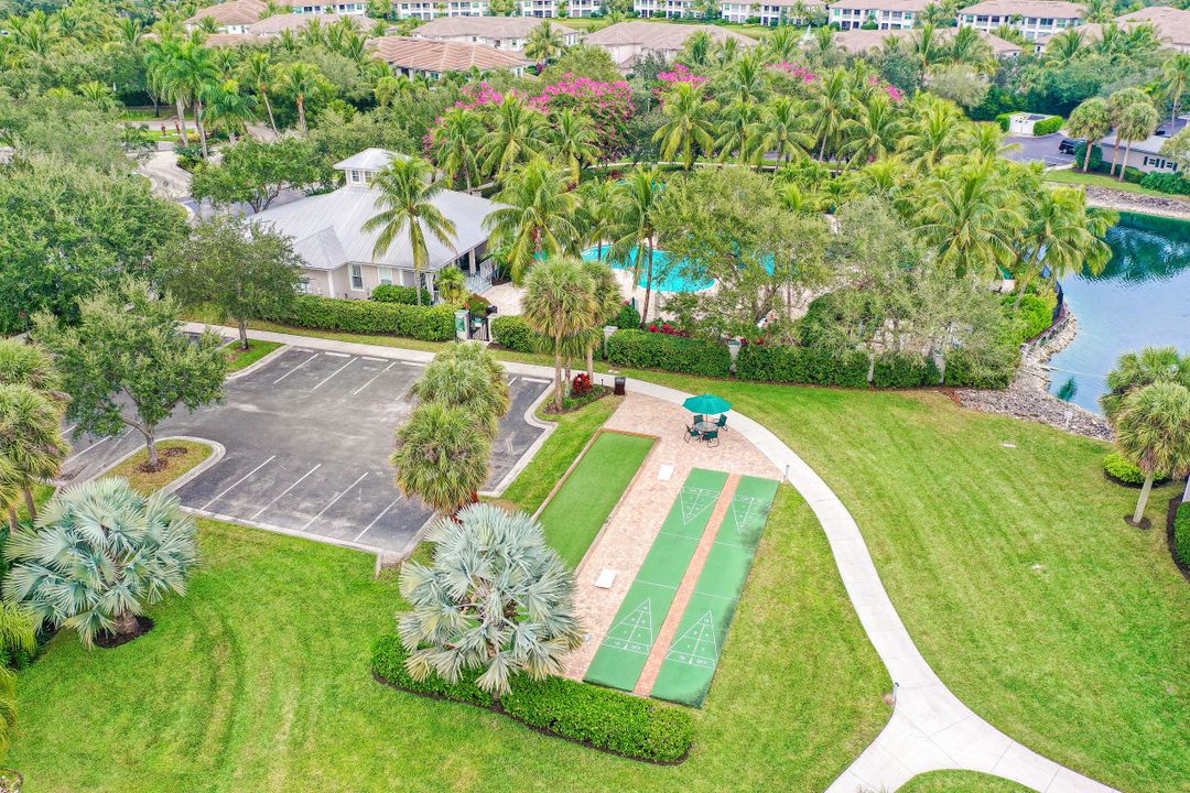 7895 Mahogany Run Ln #1424, Naples, FL 34113