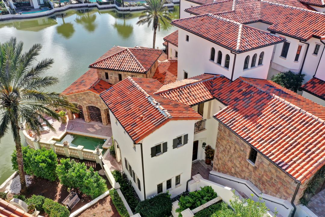 16653 Toscana Cir #701, Naples, FL 34110