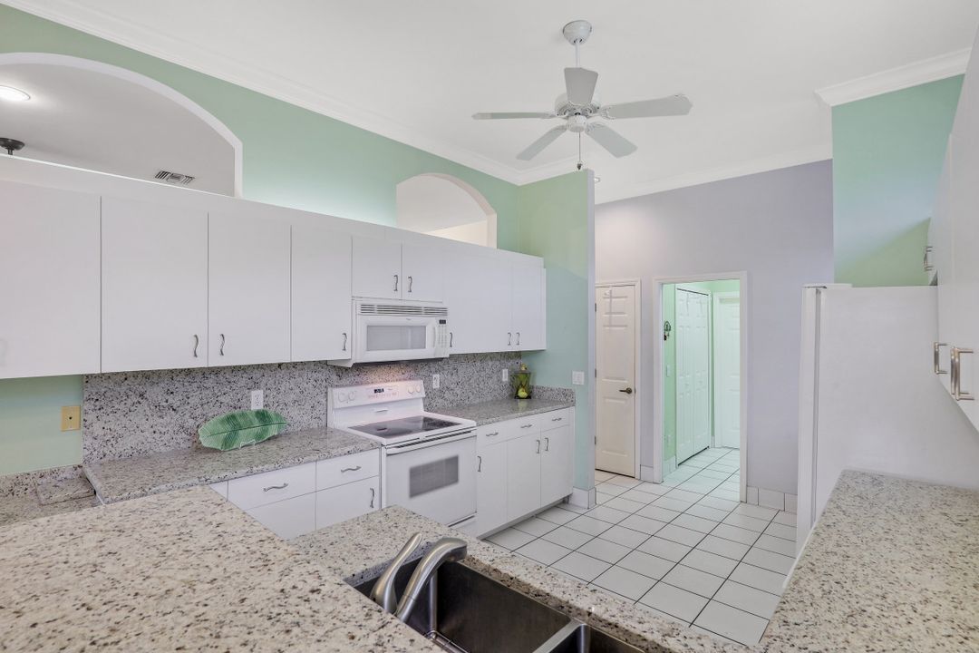 12836 Maiden Cane Ln, Bonita Springs, FL 34135