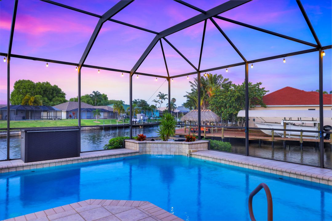 2511 SE 19th Ave, Cape Coral, FL 33904