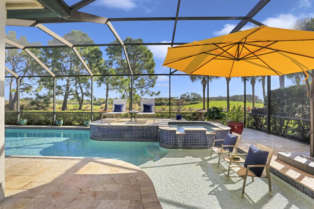 9755 Nickel Ridge Cir, Naples, FL 34120