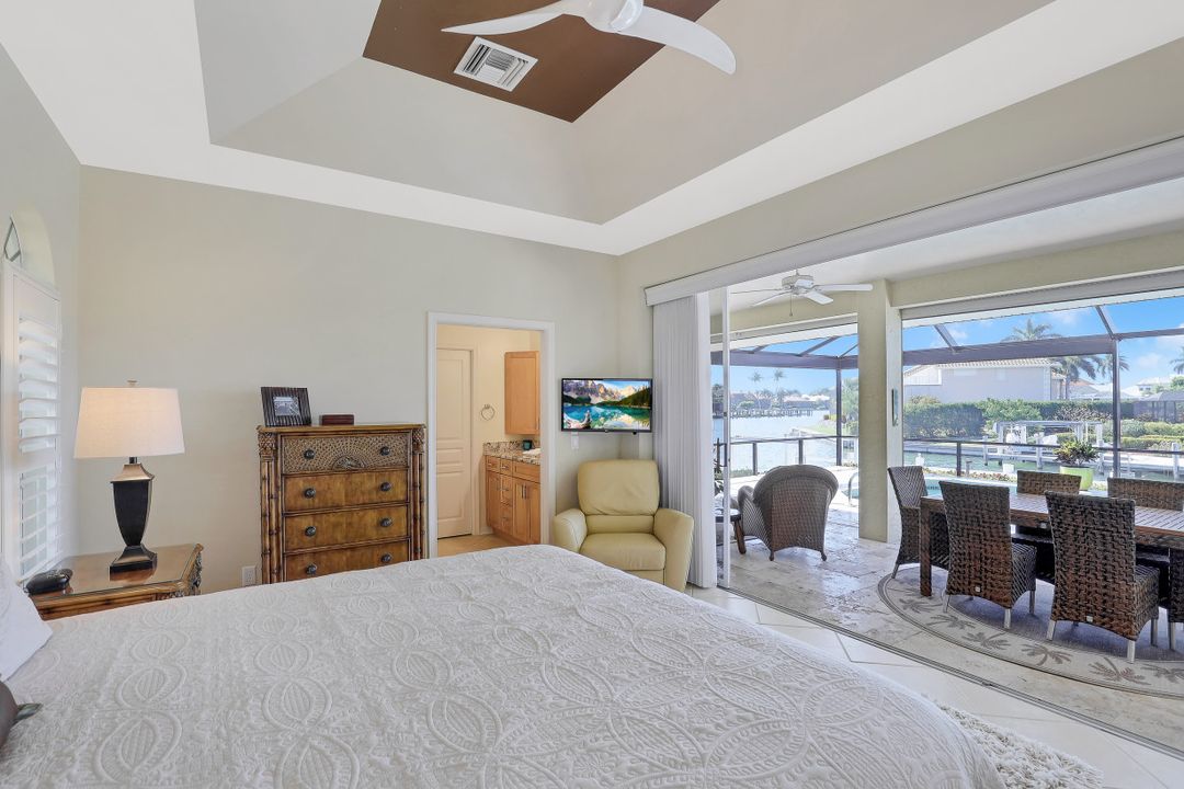 427 Swiss Ct, Marco Island, FL 34145