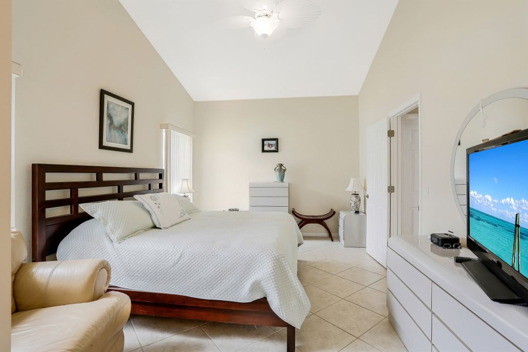 4420 SW 26th Ave, Cape Coral, FL 33914