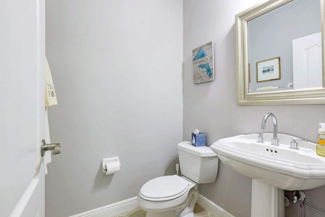 15663 Caloosa Creek Cir, Fort Myers, FL 33908