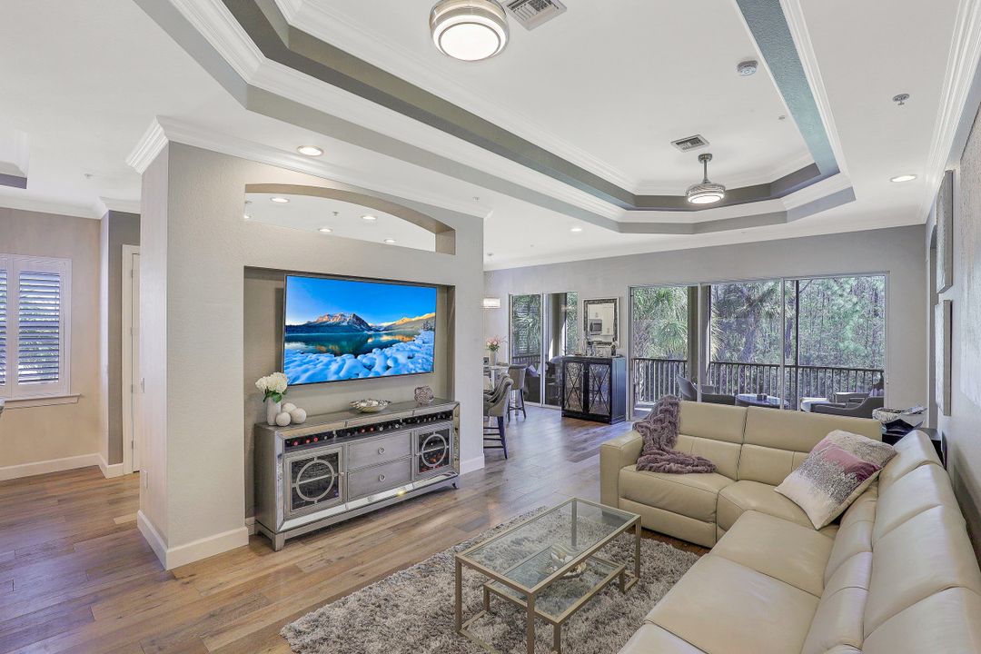 9512 Ironstone Terrace #201, Naples, FL 34120