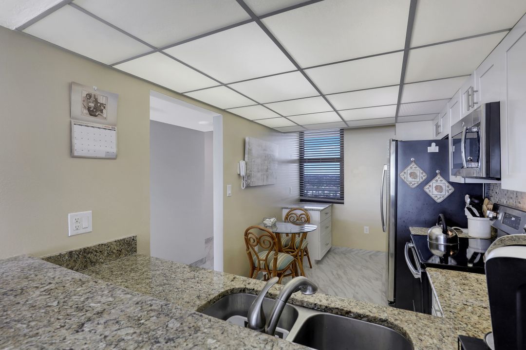 320 Seaview Ct #1805, Marco Island, FL 34145