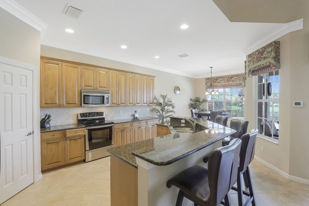 9167 Shale Ct, Naples, FL 34120