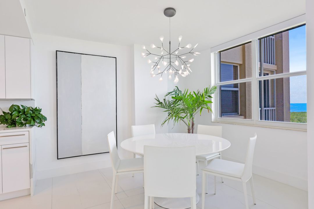 6585 Nicholas Blvd #1505, Naples, FL 34108