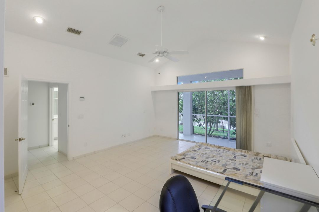 5364 Darby Ct, Cape Coral, FL 33904