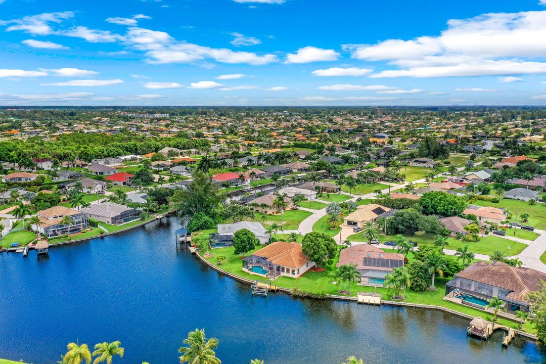 3026 SW 26th Ave, Cape Coral, FL 33914