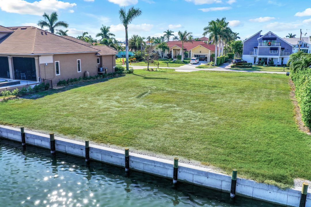 185 Stillwater Ct, Marco Island, FL 34145