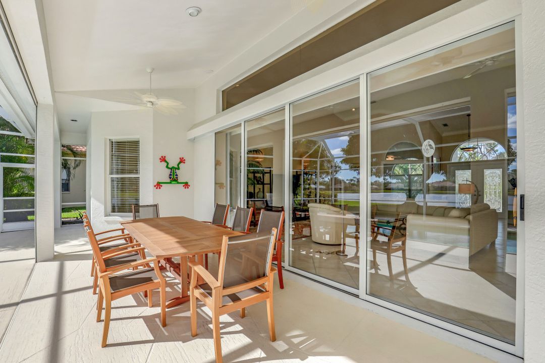 2104 Imperial Cir, Naples, FL 34110