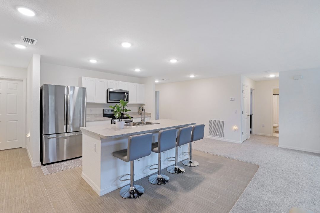 329 NE 13th Terrace, Cape Coral, FL 33909