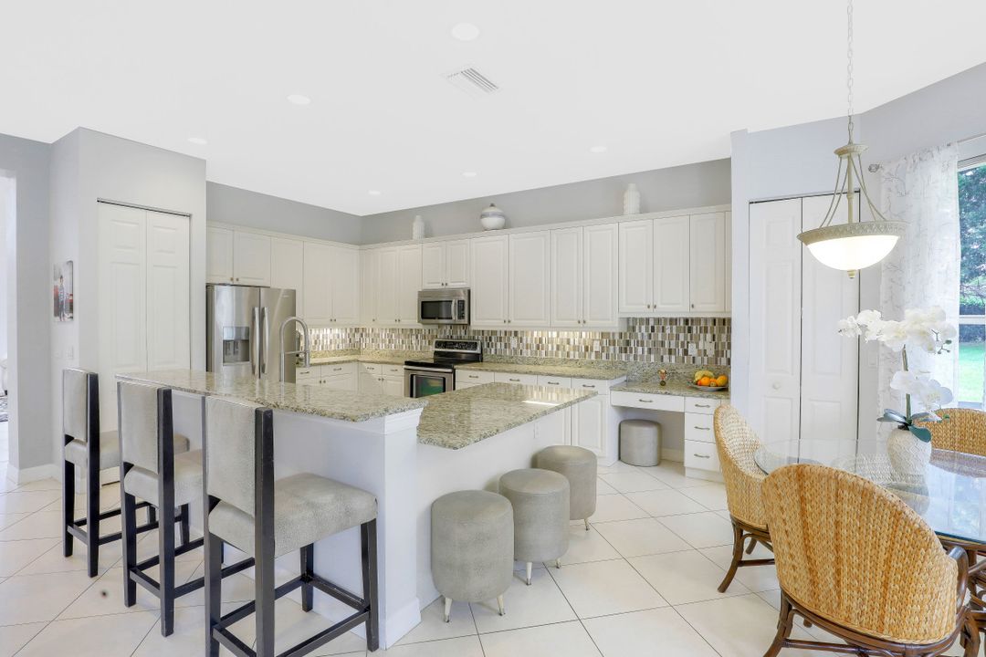 2214 Campestre Terrace, Naples, FL 34119