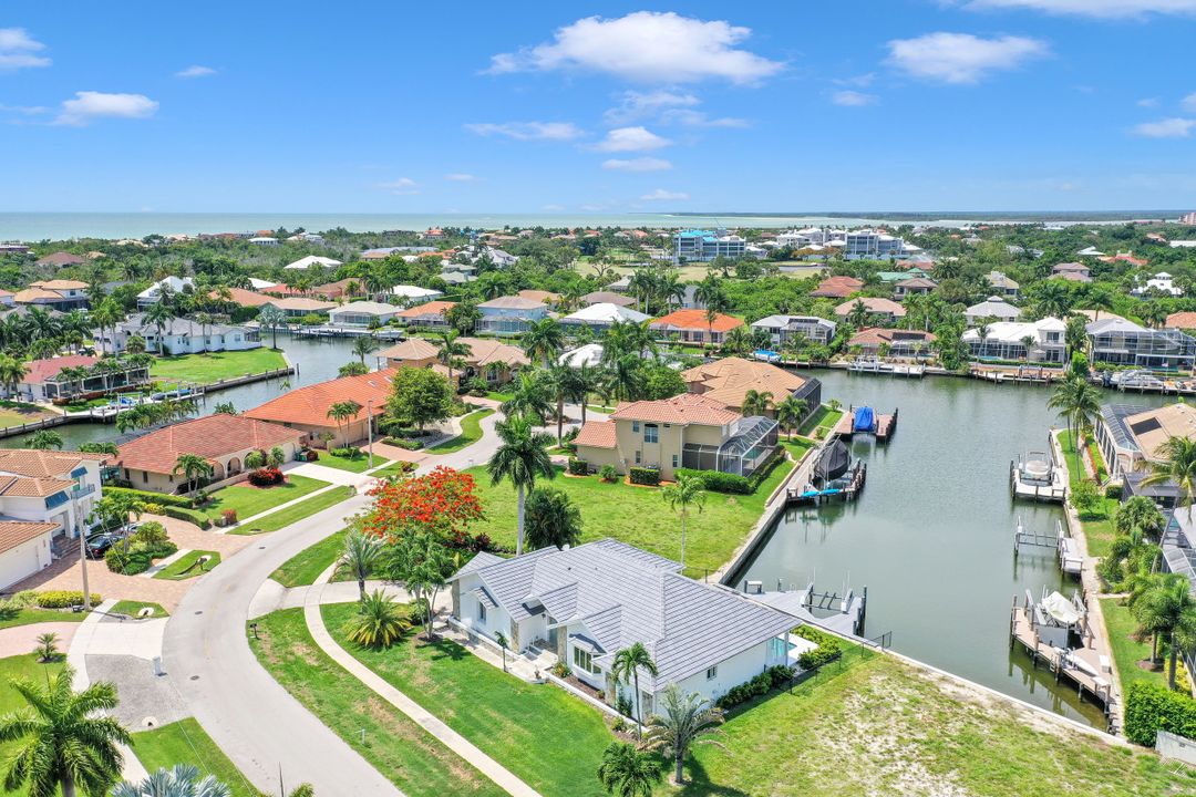 370 Cottage Ct, Marco Island, FL 34145
