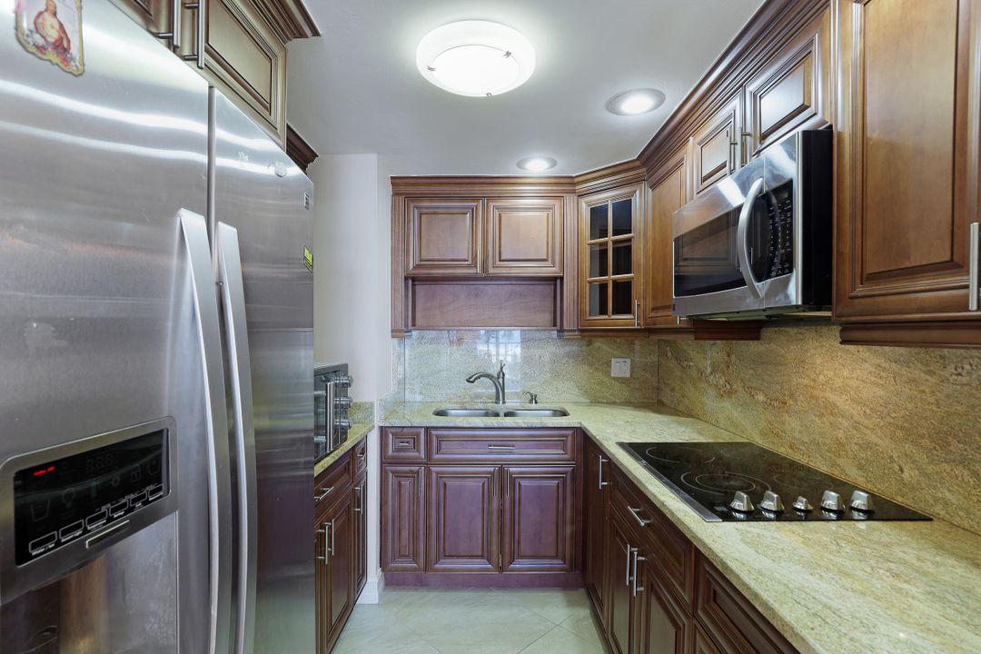 140 Seaview Ct #401N, Marco Island, FL 34145